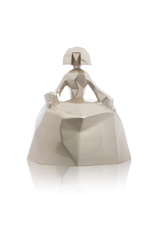 Menina Cayetana bicapa