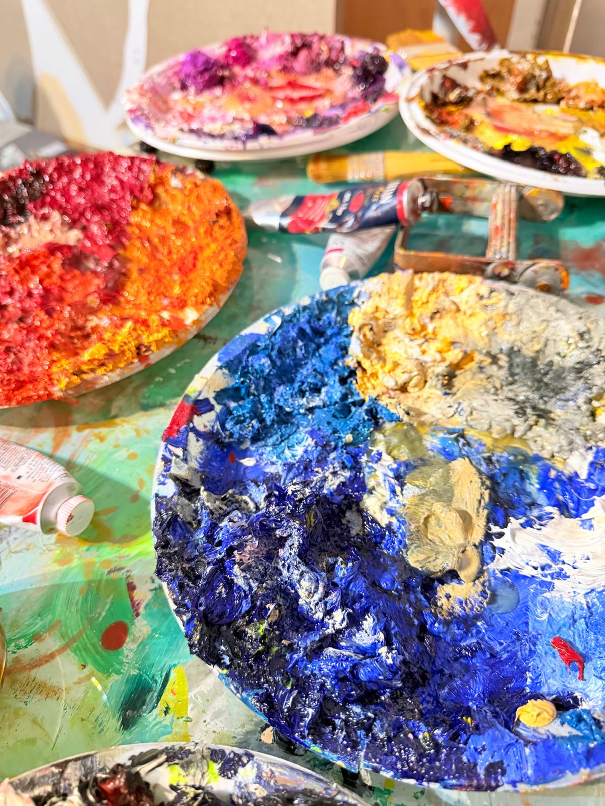 Vínculos salvajes, Ángela Mena - Imagen 2