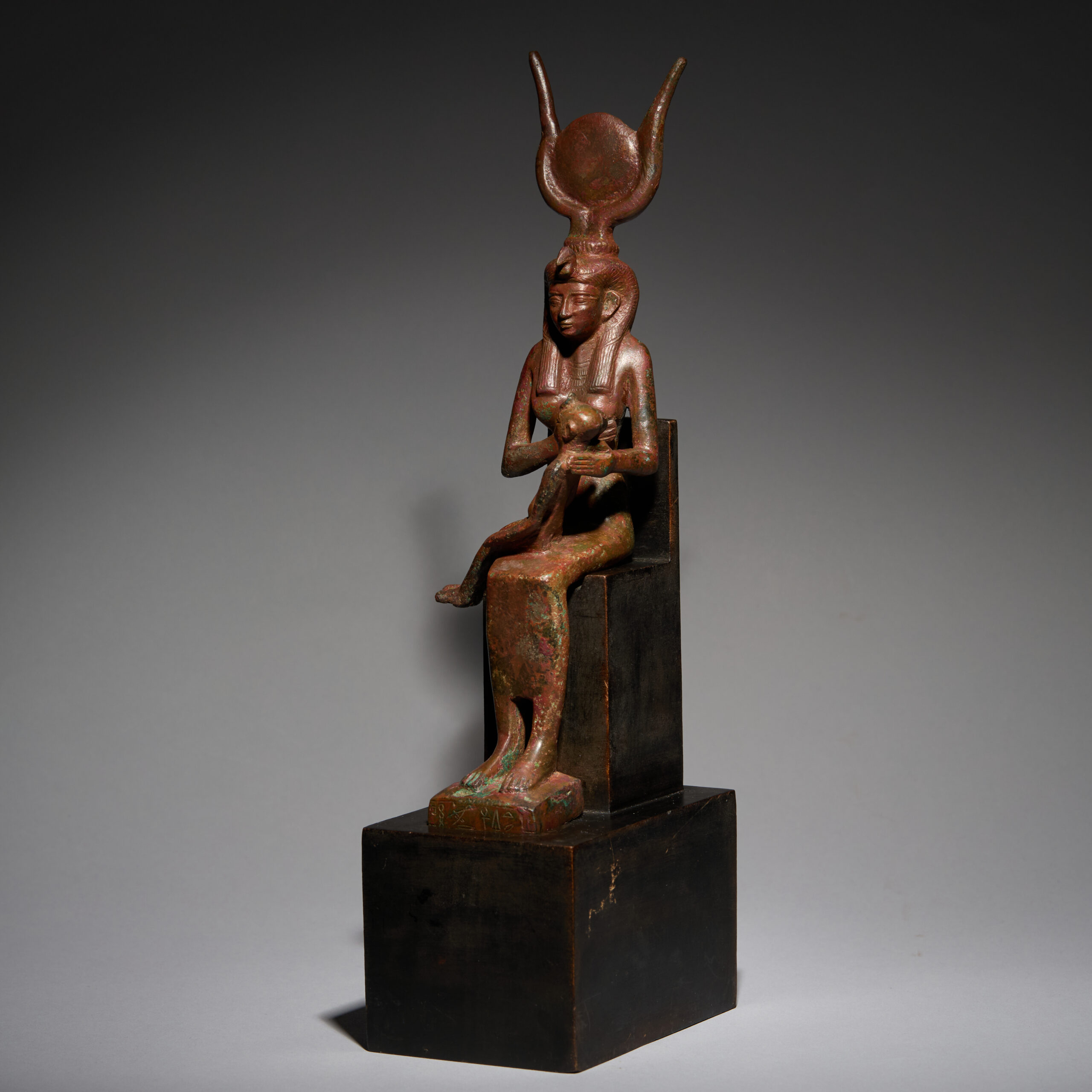 Diosa Isis amamantando a Harpócrates, Antiguo Egipto - Imagen 14