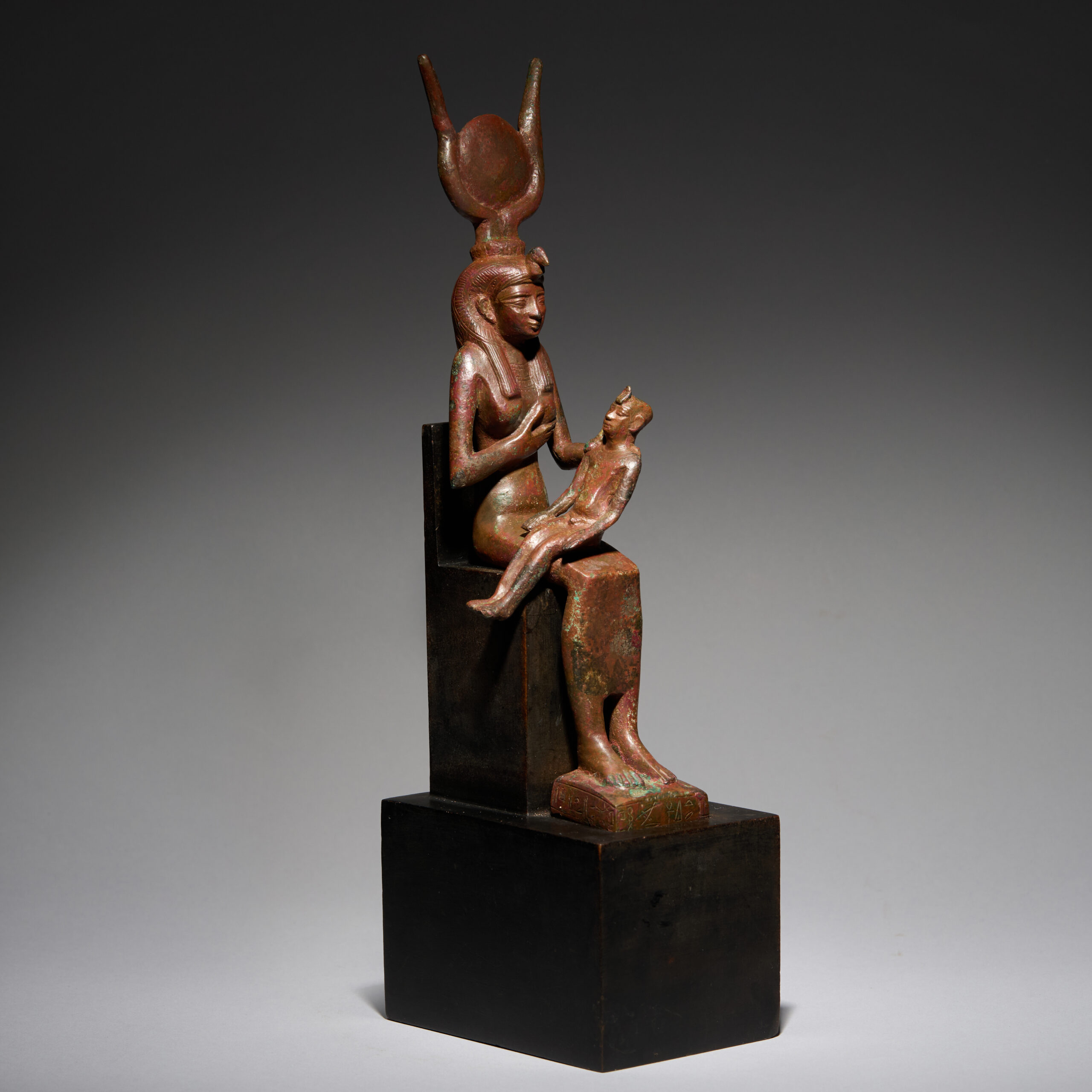 Diosa Isis amamantando a Harpócrates, Antiguo Egipto - Imagen 10