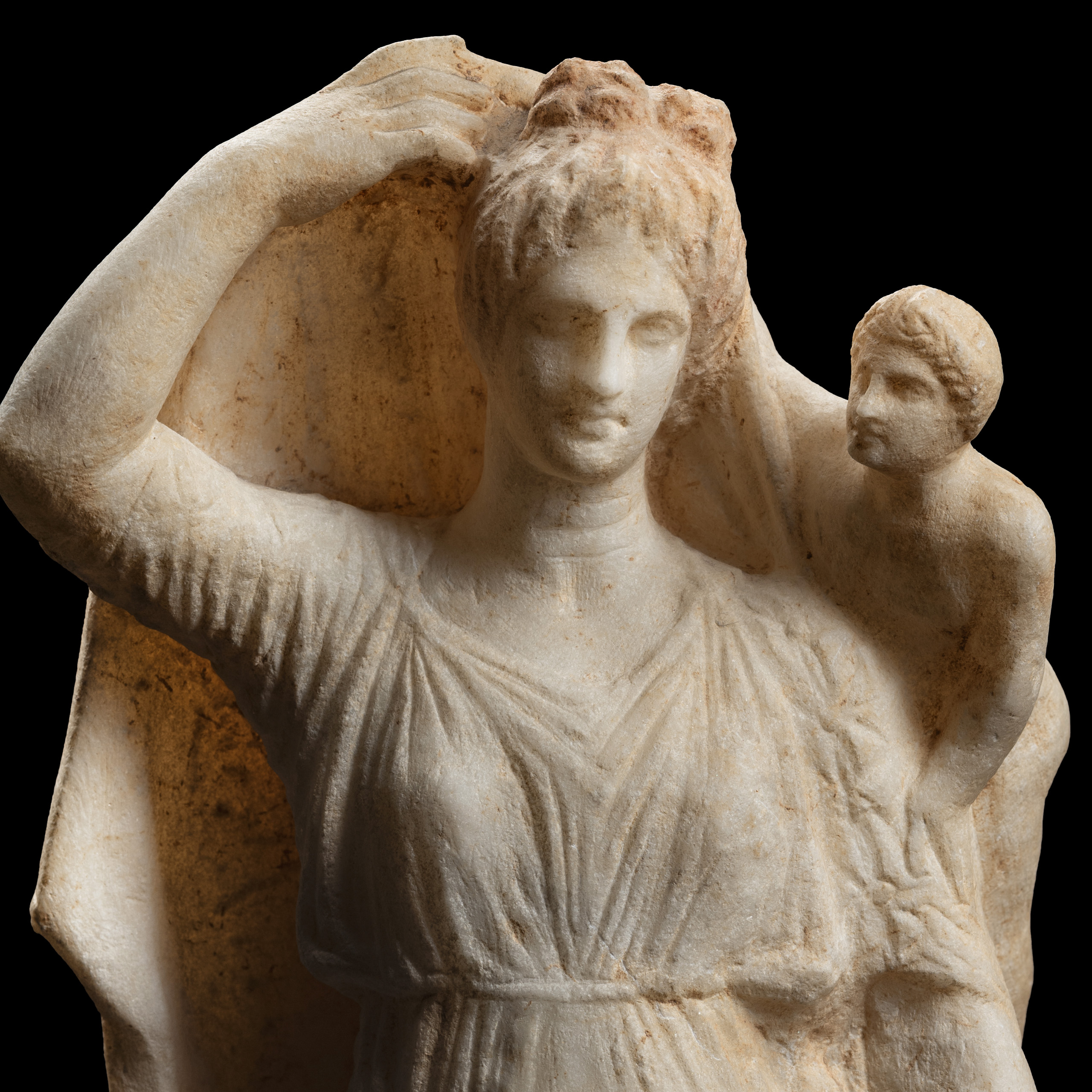 Grupo escultórico de la diosa Afrodita y su hijo Eros, Grecia - Imagen 2